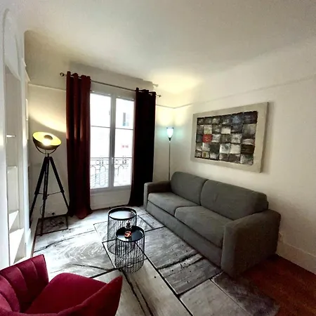 Apartment Center Trocadero *